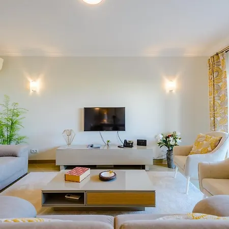 Boavista Golf And - Bayview Villa Lagos